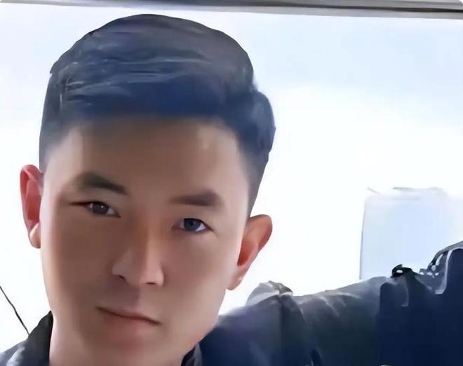 妈妈近况曝光！摆摊卖甜品想踏出重生第一步PG麻将胡了2模拟器“重庆姐弟坠亡案”(图10)